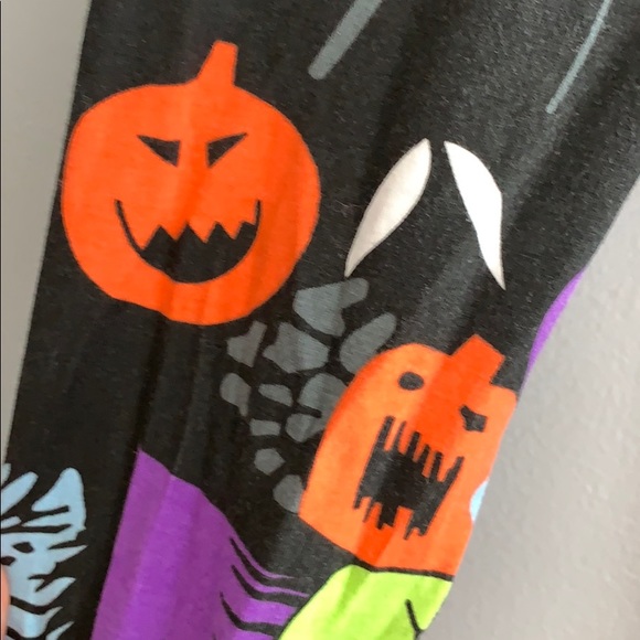 🎃 Halloween ruffle pants 🎃 - Picture 2 of 2